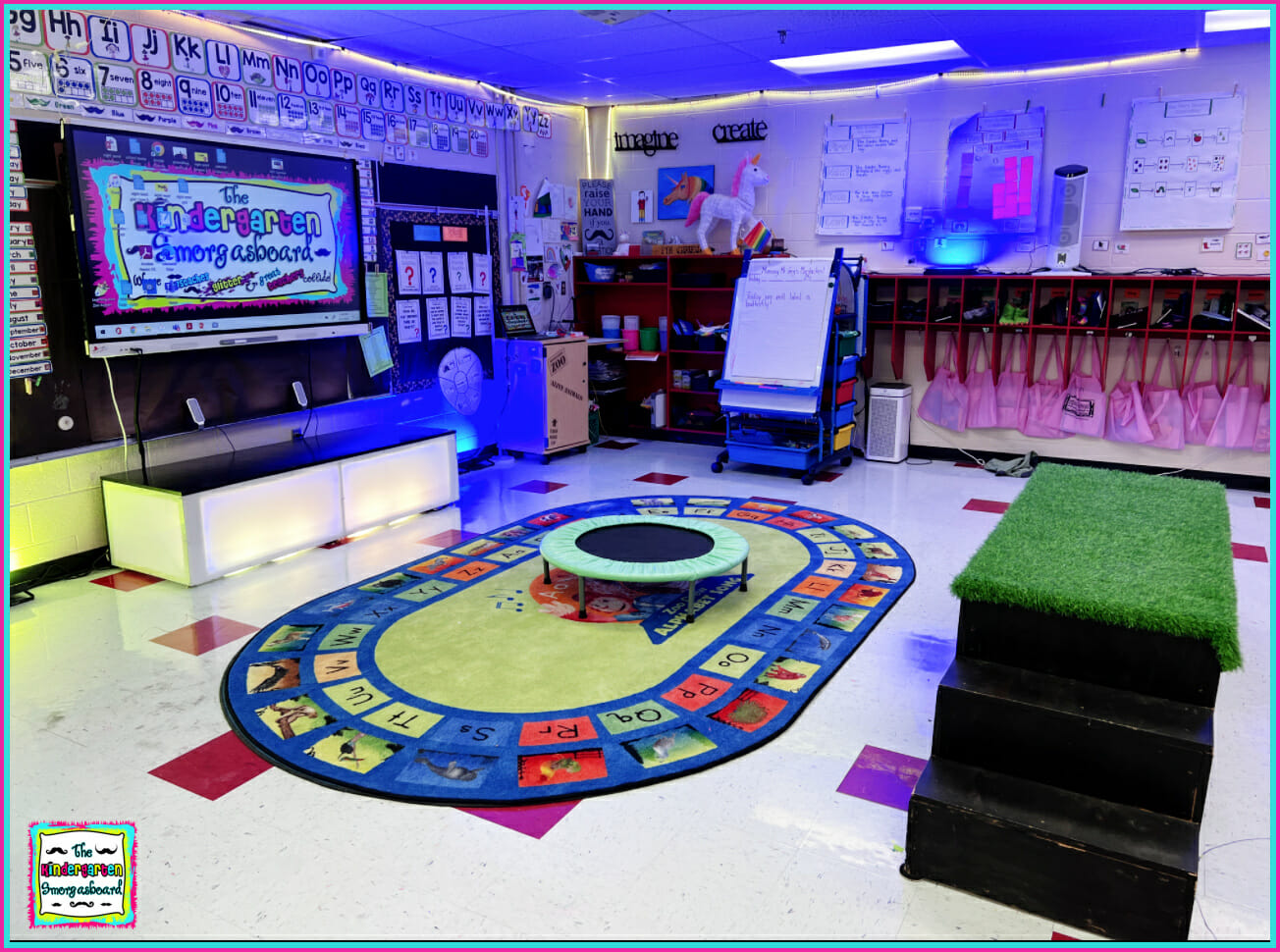 build a stage for your classroom – The Kindergarten Smorgasboard
