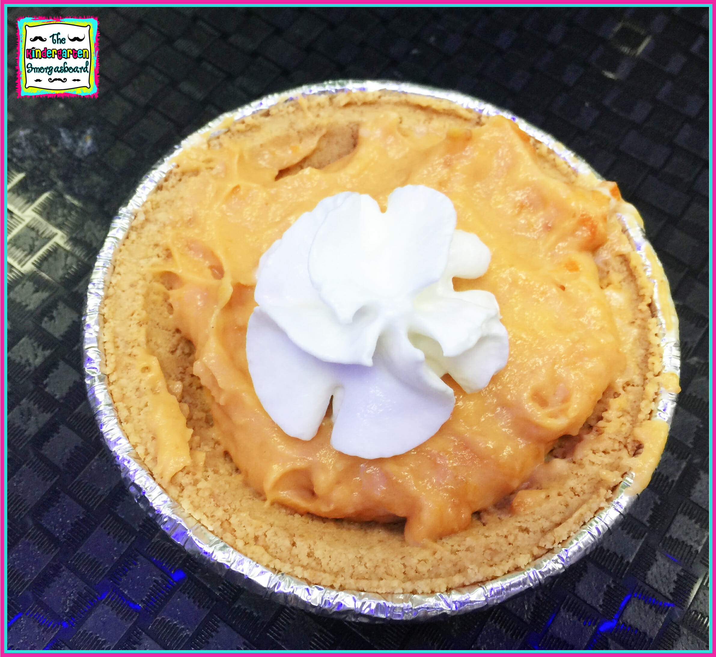 mini-pumpkin-pies-for-kids-the-kindergarten-smorgasboard